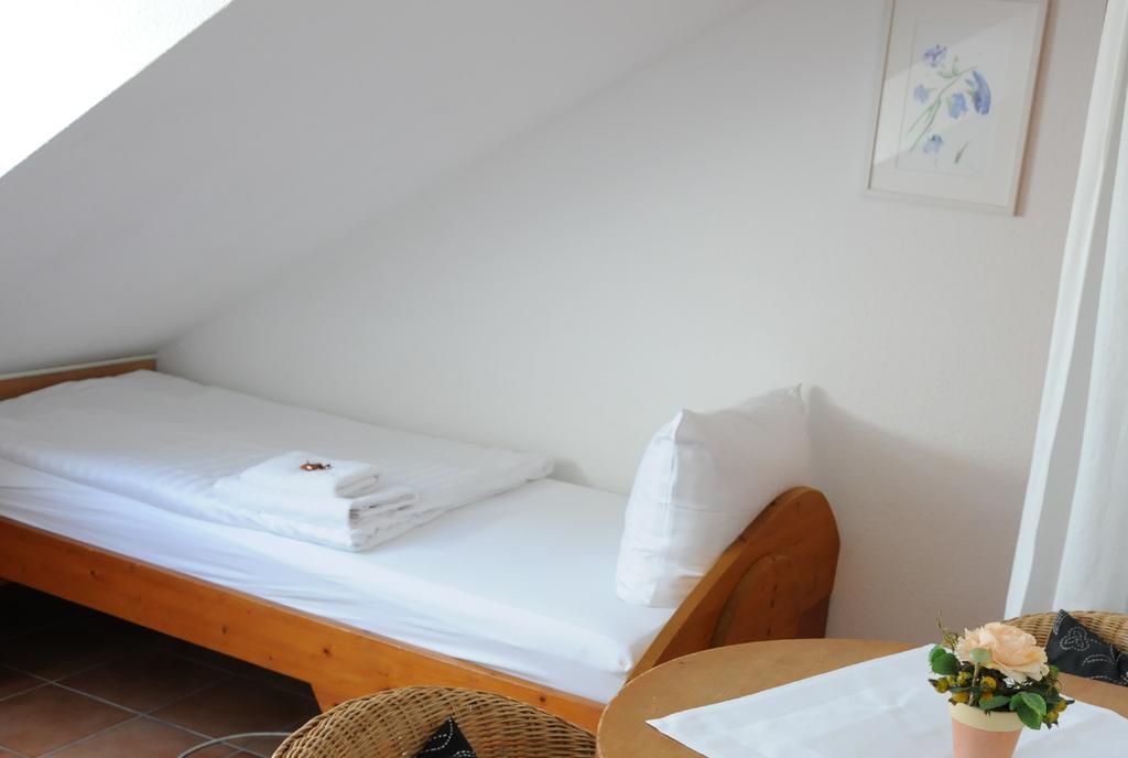 Pension Bella Vista Bochum Room photo